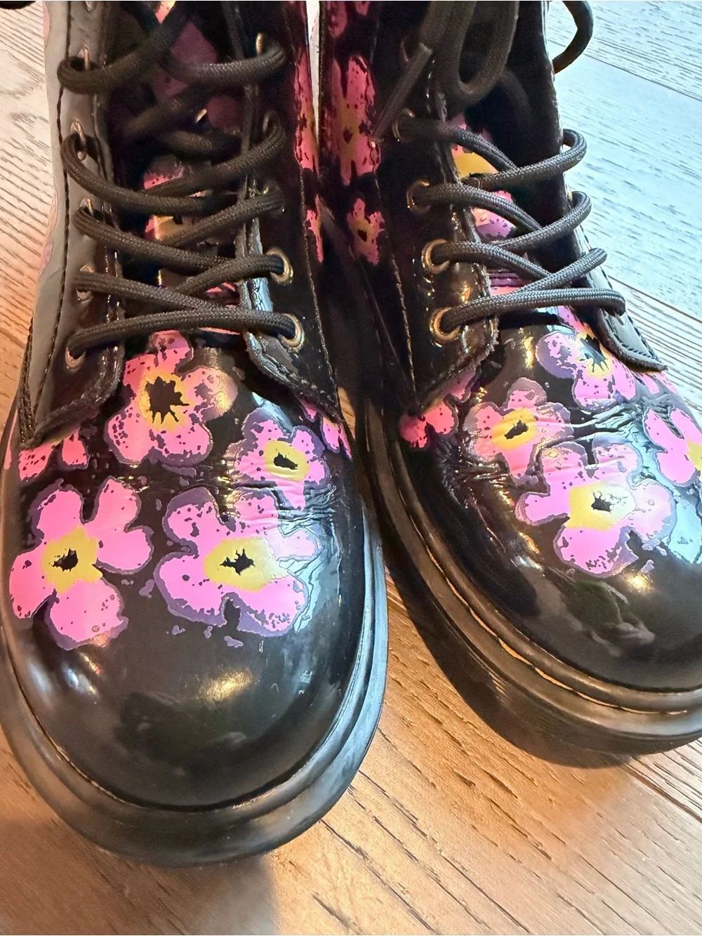 Dr. Martens eye catching